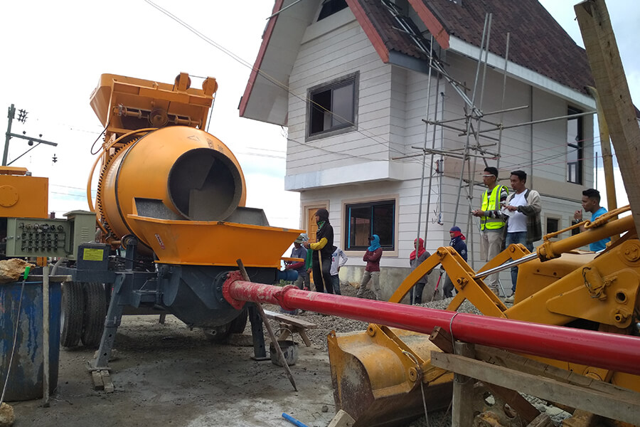 Concrete mixing pump work site-Henan Hengyuan