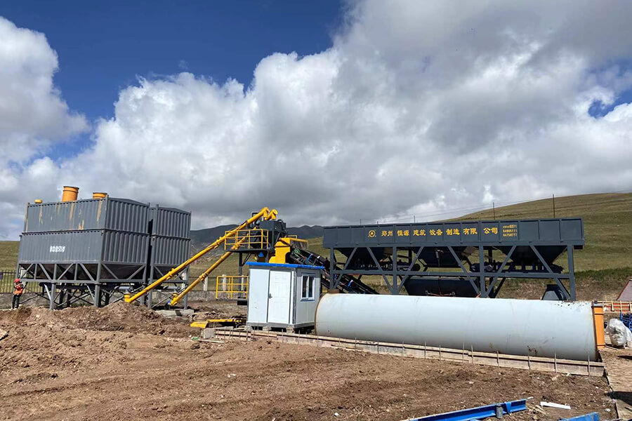 1.3m unloading height mobile concrete batching station equipment for sale, double-horizontal-axis mobile concrete batching station price - Henan Hengyuan