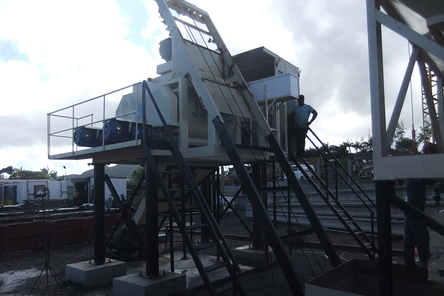Mauritius concrete mixer success case, concrete mixer work site - Henan Hengyuan