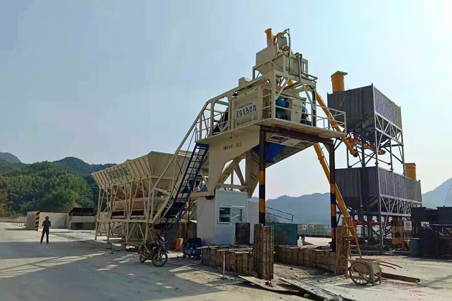 Burkina Faso mobile concrete batching plant case, mobile concrete batching plant work site - Henan Hengyuan