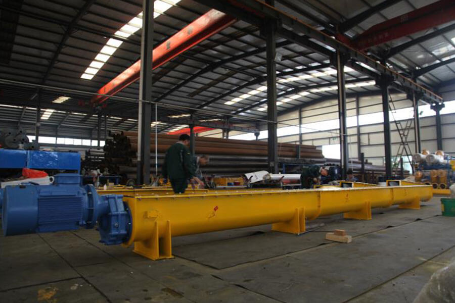 Concrete screw conveyor, professional concrete production machinery and equipment manufacturer - Henan Hengyuan